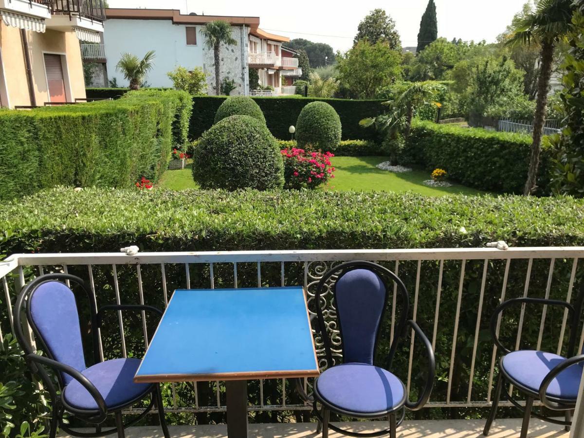 Lazise Promenade Pirandello Hotel Kültér fotó